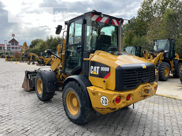 Cat 908M - Încărcător frontal pe pneuri: Foto 4 Cat 908M - Încărcător frontal pe pneuri: Foto 4
