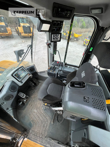 Cat 962M - Încărcător frontal pe pneuri: Foto 5 Cat 962M - Încărcător frontal pe pneuri: Foto 5
