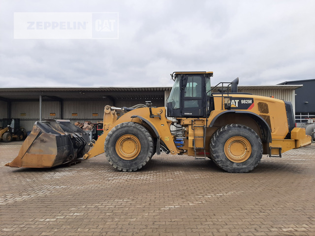 Cat 982M - Încărcător frontal pe pneuri: Foto 2 Cat 982M - Încărcător frontal pe pneuri: Foto 2