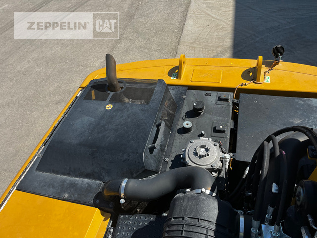 Excavator pentru manipulare de materiale Cat MH3024-06C: Foto 26