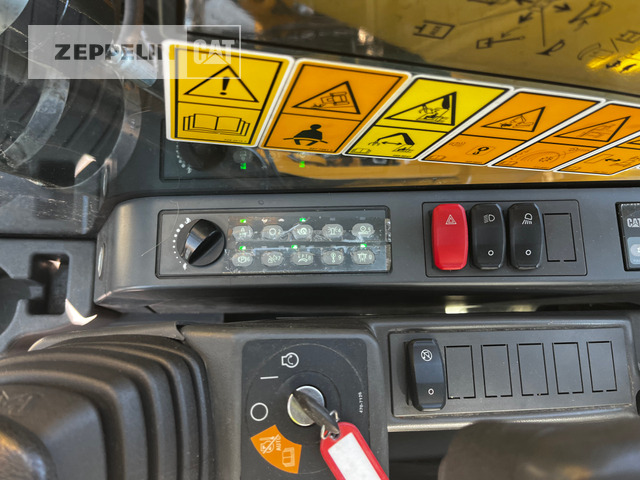 Excavator pentru manipulare de materiale Cat MH3024-06C: Foto 35