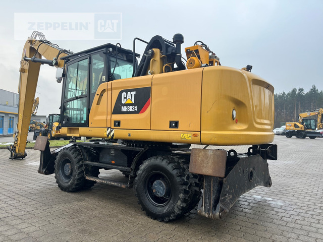 Cat MH3024 - Excavator pentru manipulare de materiale: Foto 3 Cat MH3024 - Excavator pentru manipulare de materiale: Foto 3