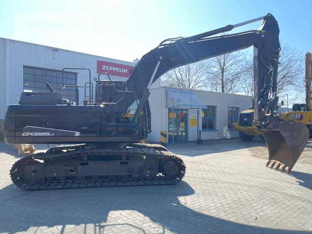 Doosan DX225LC-5 - Excavator pe şenile: Foto 2 Doosan DX225LC-5 - Excavator pe şenile: Foto 2