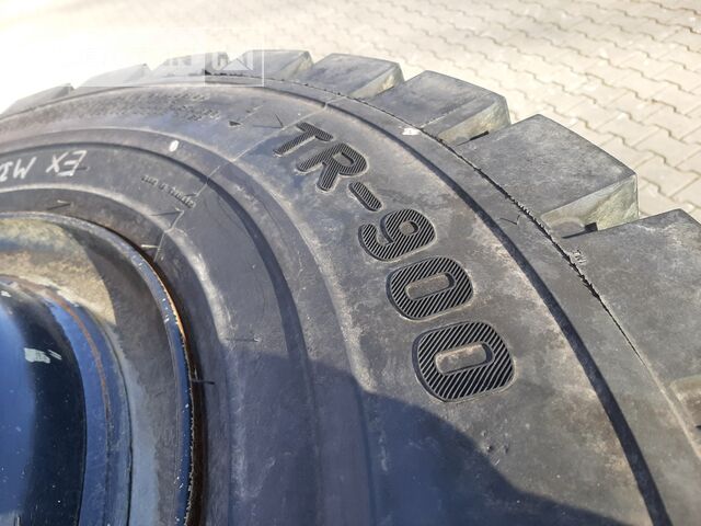 Anvelopă pentru Utilaje constructii Komponenten Rädersatz: Foto 6 Anvelopă pentru Utilaje constructii Komponenten Rädersatz: Foto 6