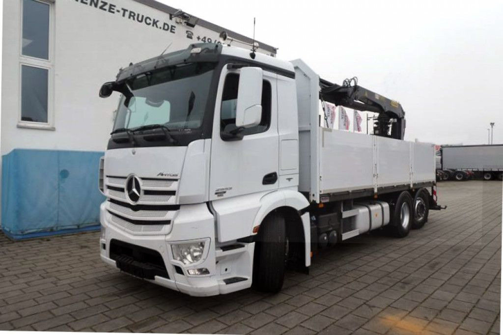 Mercedes-Benz Antos 2543 L/6x2 Pritsche Heckkran - Camion cu macara: Foto 2 Mercedes-Benz Antos 2543 L/6x2 Pritsche Heckkran - Camion cu macara: Foto 2