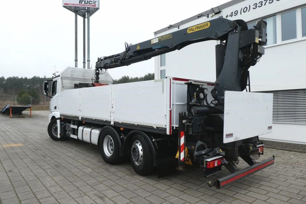 Mercedes-Benz Antos 2543 L/6x2 Pritsche Heckkran - Camion cu macara: Foto 4 Mercedes-Benz Antos 2543 L/6x2 Pritsche Heckkran - Camion cu macara: Foto 4