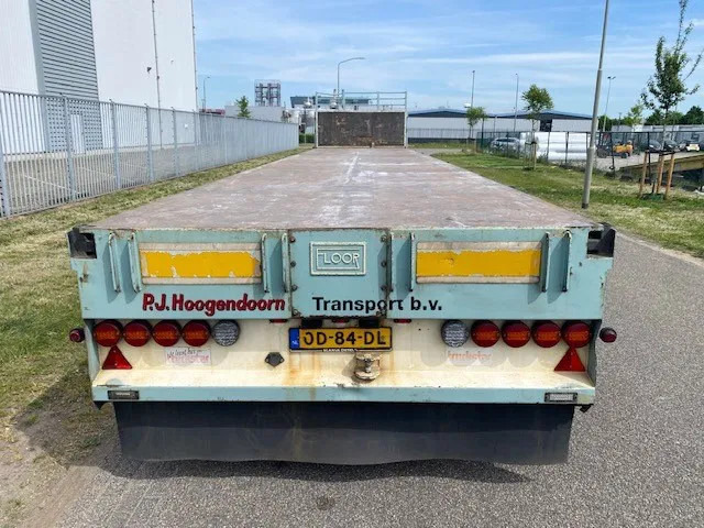 Floor robuuste vlakke oplegger ,uitschuifbaar, ,stuurassen, 20 mtr met stalen bodem/frame. kranenprofiel. - Semiremorcă platformă: Foto 4 Floor robuuste vlakke oplegger ,uitschuifbaar, ,stuurassen, 20 mtr met stalen bodem/frame. kranenprofiel. - Semiremorcă platformă: Foto 4