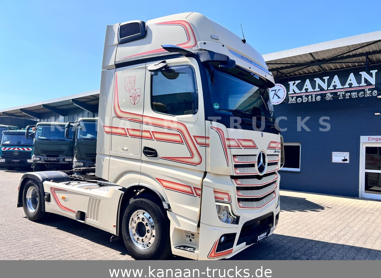 Cap tractor Mercedes-Benz 1848 LS Actros 5  GigaSpace: Foto 1