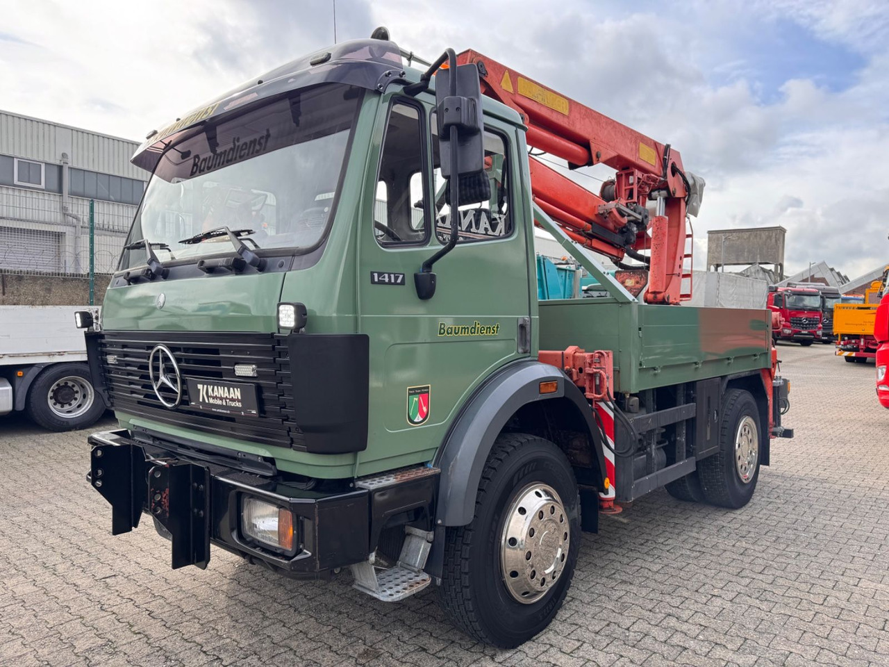 Mercedes-Benz 1417 AK Allrad Palfinger Montagekran 17,7m 64TKM - Camion cu macara: Foto 2 Mercedes-Benz 1417 AK Allrad Palfinger Montagekran 17,7m 64TKM - Camion cu macara: Foto 2