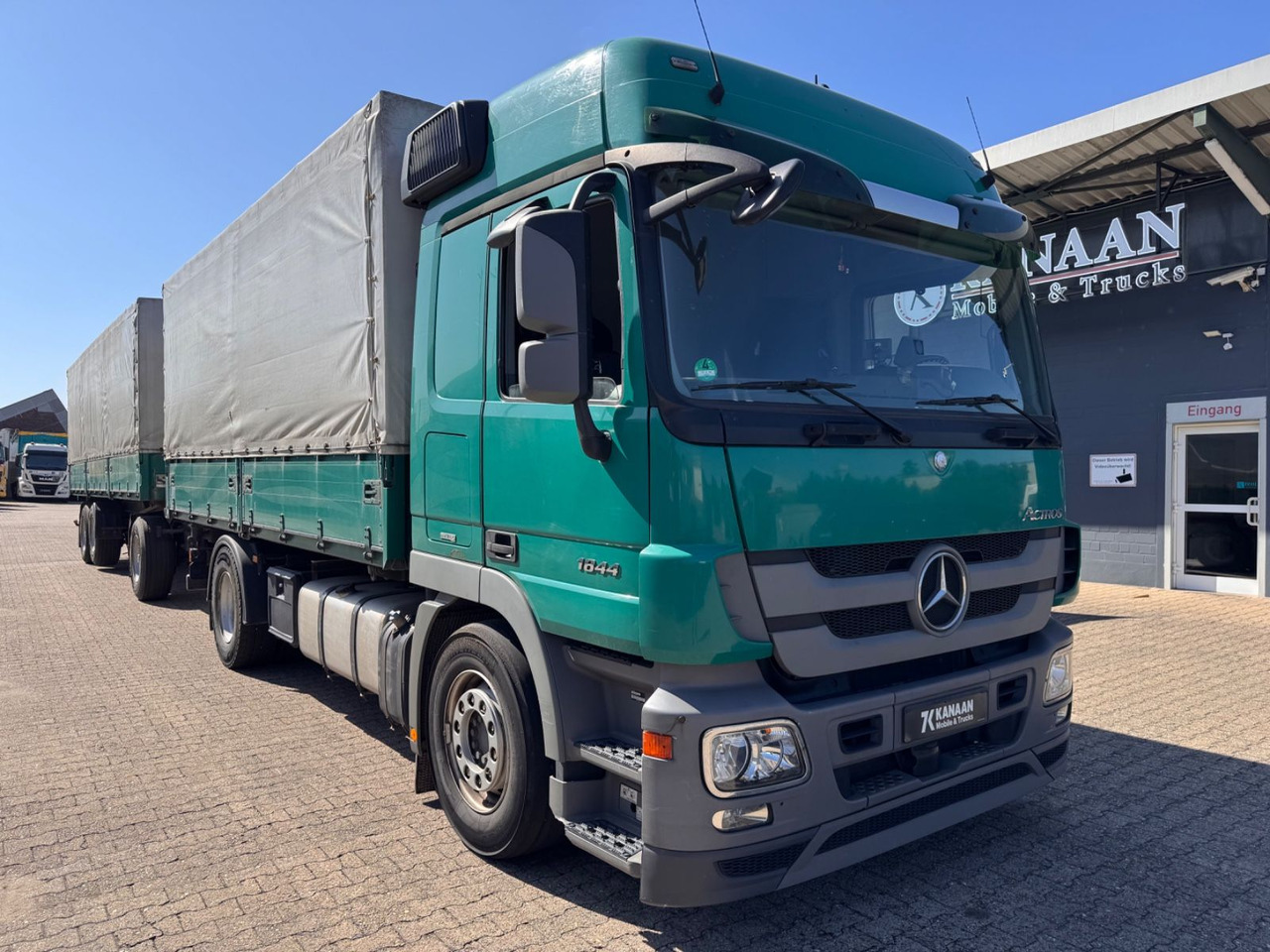 Mercedes-Benz 1844 Actros MP3 3-SeitenKipper Getreide Pritsche - Camion basculantă: Foto 2 Mercedes-Benz 1844 Actros MP3 3-SeitenKipper Getreide Pritsche - Camion basculantă: Foto 2