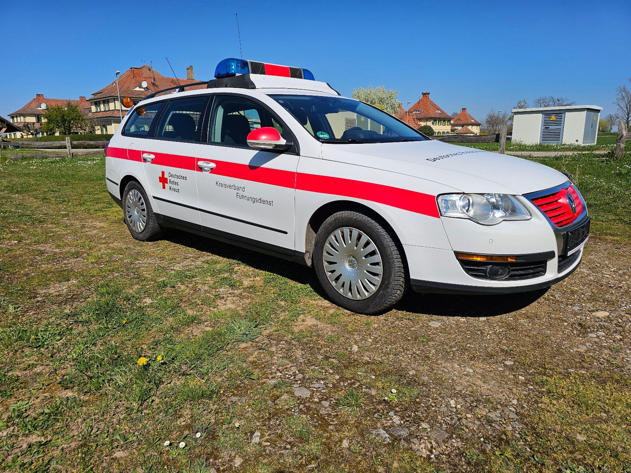 Volkswagen Allrad Feuerwehr Kommandowagen HVO KDOW ELW - Berlină/ Sedan: Foto 1 Volkswagen Allrad Feuerwehr Kommandowagen HVO KDOW ELW - Berlină/ Sedan: Foto 1