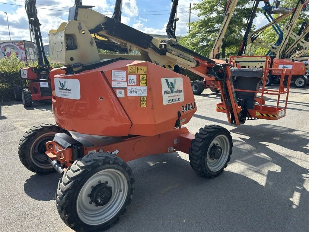 JLG 340AJ (4566) - Nacela articulata: Foto 1 JLG 340AJ (4566) - Nacela articulata: Foto 1