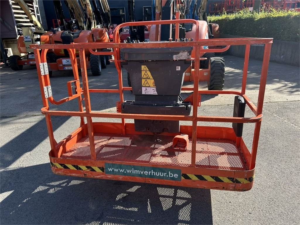 JLG 600 AJ (3218) - Nacela articulata: Foto 5 JLG 600 AJ (3218) - Nacela articulata: Foto 5
