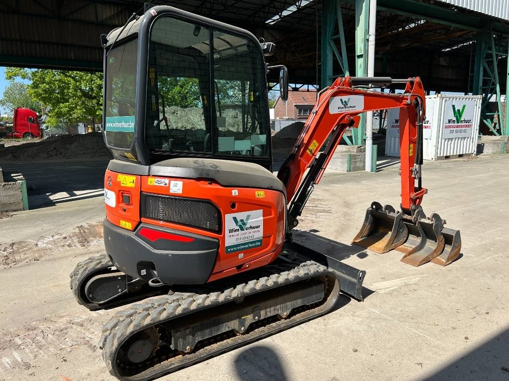 Kubota U 27-4 - Mini excavator: Foto 4 Kubota U 27-4 - Mini excavator: Foto 4