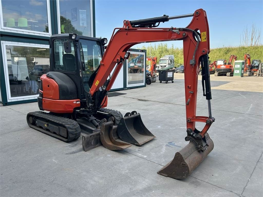 Kubota U36-4 (7113) - Mini excavator: Foto 2 Kubota U36-4 (7113) - Mini excavator: Foto 2
