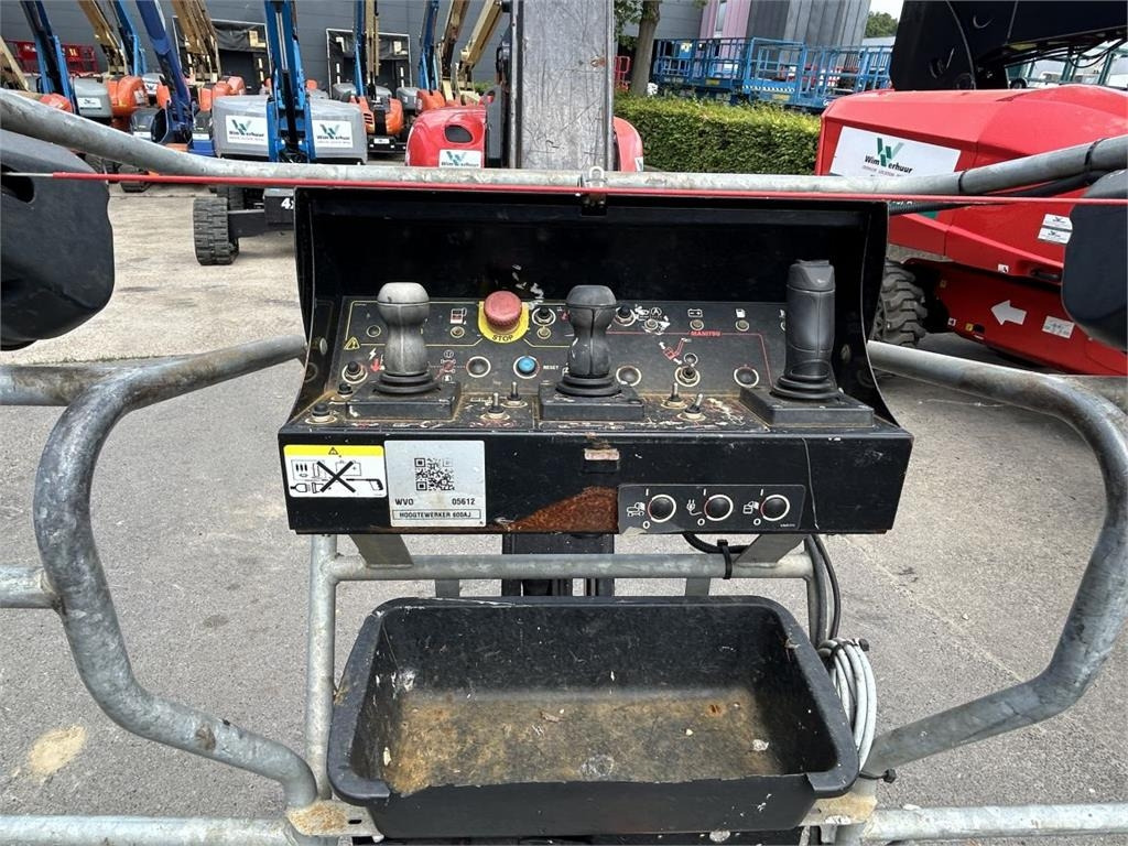 Manitou 200 ATJ RC ST5 (5612) - Nacela articulata: Foto 4 Manitou 200 ATJ RC ST5 (5612) - Nacela articulata: Foto 4