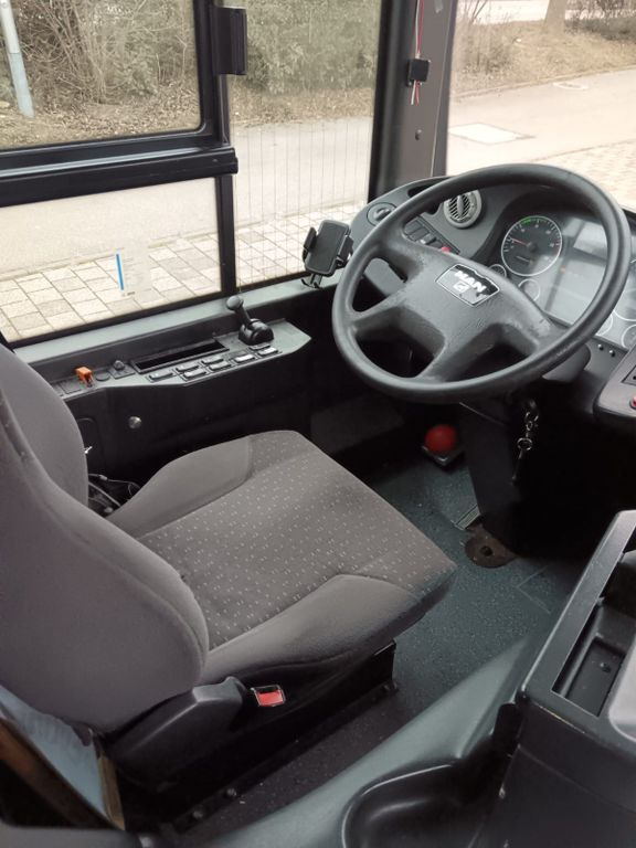 MAN A 23 Lion´s City G (EEV*Klima*TÜV 06/25) MAN A 23 Lion´s City G (EEV*Klima*TÜV 06/25) - Autobuz articulat: Foto 4 MAN A 23 Lion´s City G (EEV*Klima*TÜV 06/25) MAN A 23 Lion´s City G (EEV*Klima*TÜV 06/25) - Autobuz articulat: Foto 4