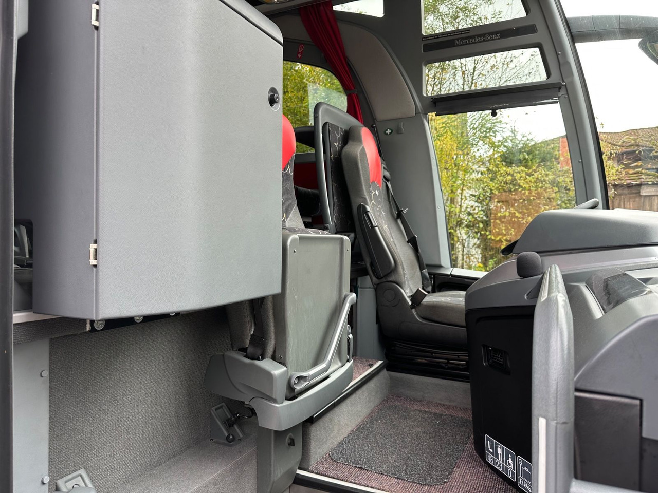 Mercedes-Benz Travego O580 16 RHD-M (LuxLine*TOP*DE) - Autocar: Foto 4 Mercedes-Benz Travego O580 16 RHD-M (LuxLine*TOP*DE) - Autocar: Foto 4