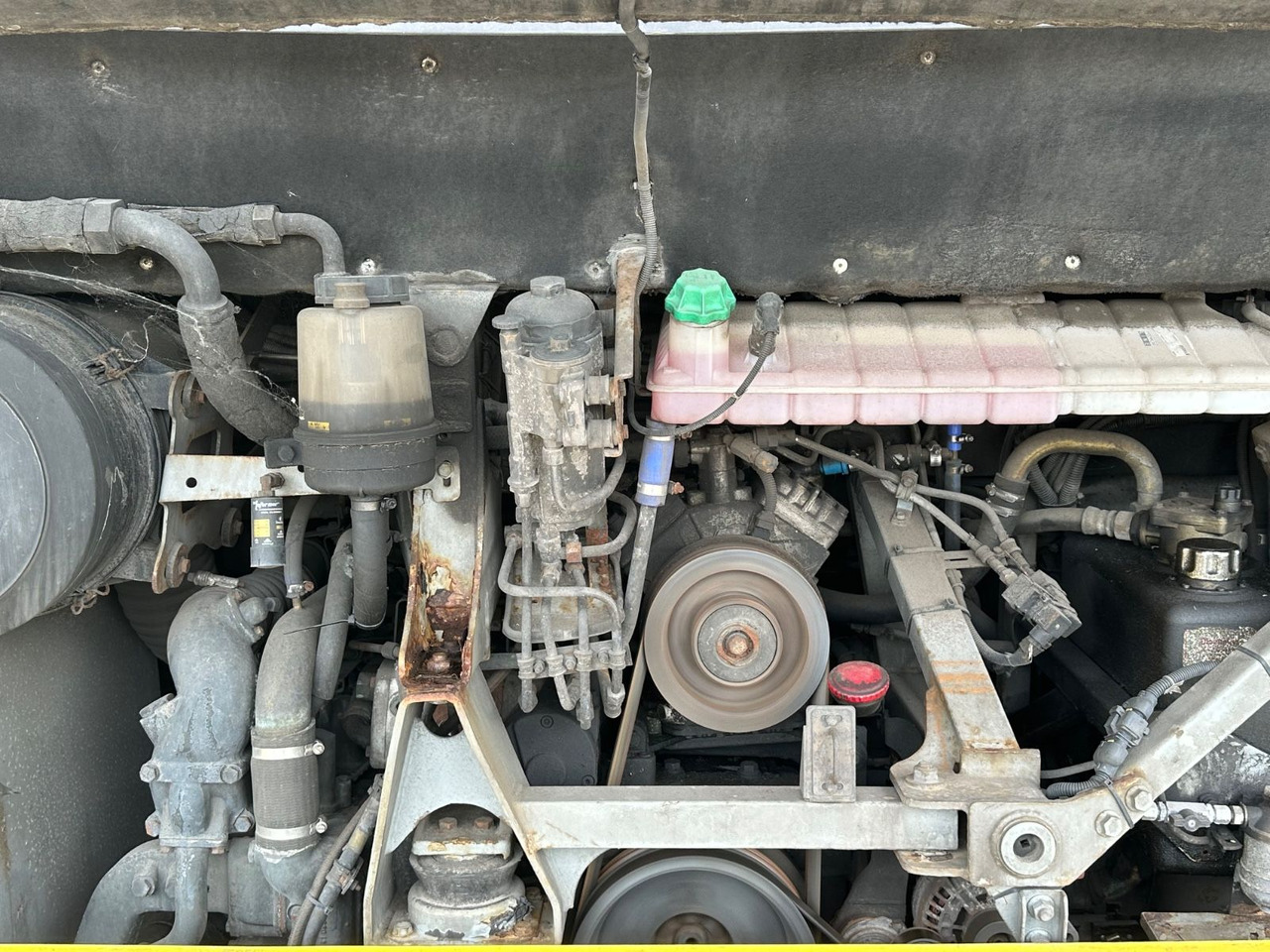 Neoplan P25 Trendliner 3516ÜC Klimaanlage*WC*57 Sitze Neoplan P25 Trendliner 3516ÜC Klimaanlage*WC*57 Sitze - Autocar: Foto 4 Neoplan P25 Trendliner 3516ÜC Klimaanlage*WC*57 Sitze Neoplan P25 Trendliner 3516ÜC Klimaanlage*WC*57 Sitze - Autocar: Foto 4