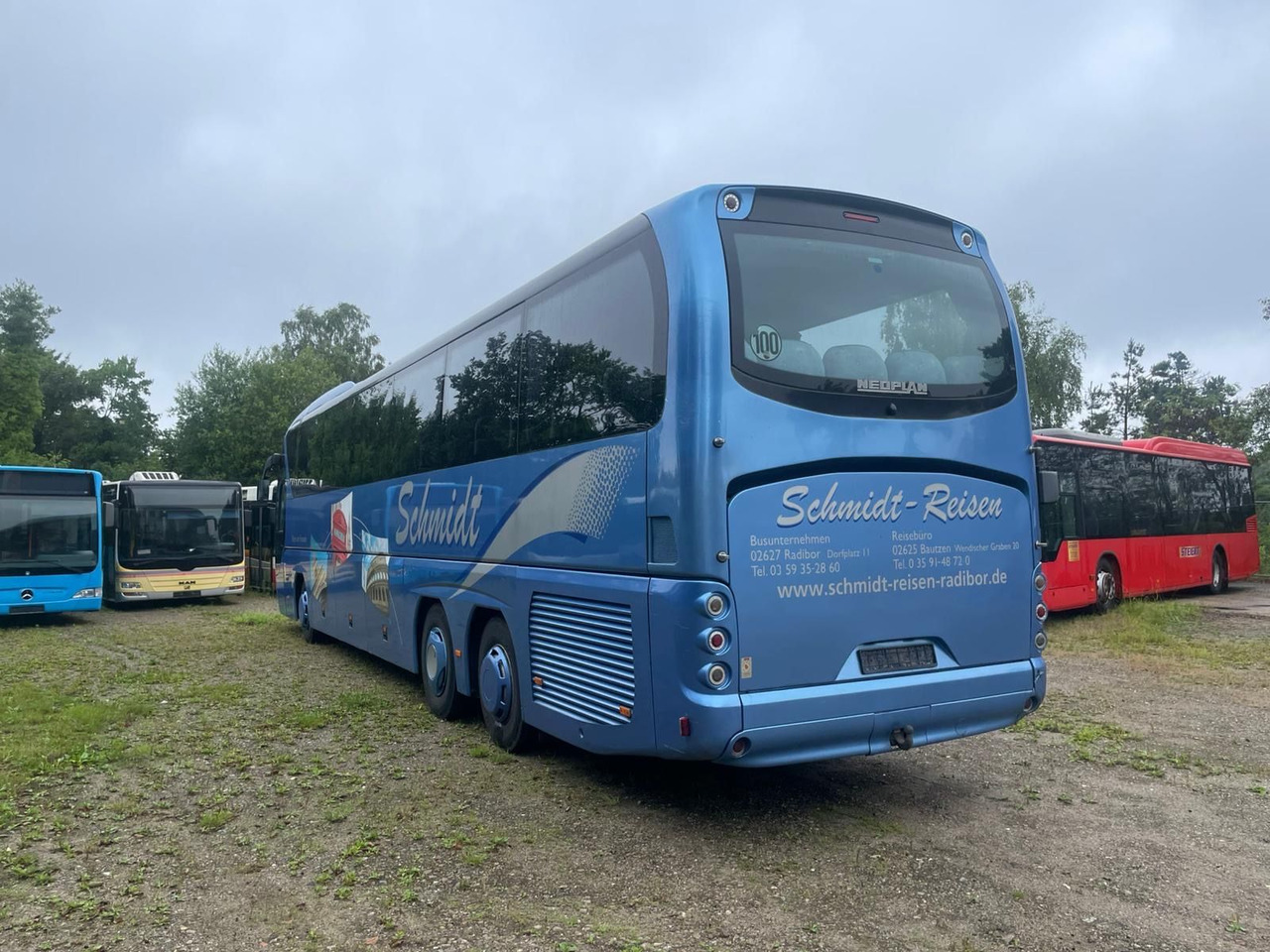 Neoplan Tourliner L P22 (59 Sitze*Schalt*TOP*DE) - Autocar: Foto 3 Neoplan Tourliner L P22 (59 Sitze*Schalt*TOP*DE) - Autocar: Foto 3