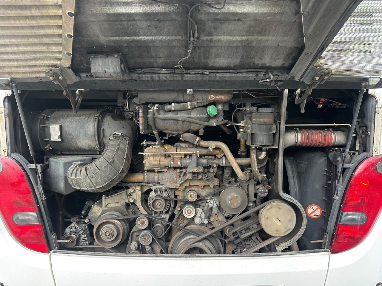 Setra S 431 DT (81 Sitze*TOP) - Autobuz supraetajat: Foto 4 Setra S 431 DT (81 Sitze*TOP) - Autobuz supraetajat: Foto 4