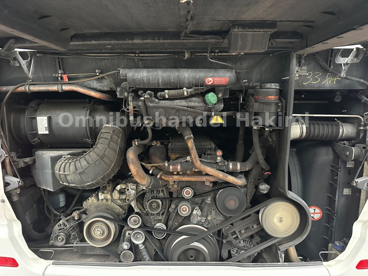 Setra S 517 HD (60 Sitze*Euro 6*DE-Bus) Setra S 517 HD (60 Sitze*Euro 6*DE-Bus) - Autocar: Foto 4 Setra S 517 HD (60 Sitze*Euro 6*DE-Bus) Setra S 517 HD (60 Sitze*Euro 6*DE-Bus) - Autocar: Foto 4